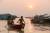 coucher de soleil sur le lac Tonle Sap