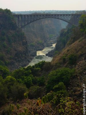 paradis du saut à l'élastique et de ceux qui veulent aller au paradis