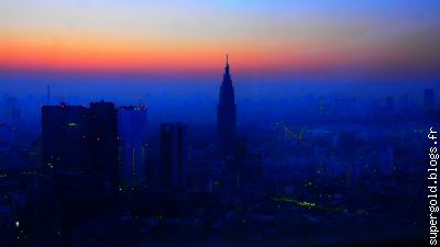 Tokyo au lever du soleil