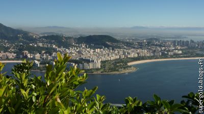 Rio: plage de Botafogo et Flamengo (très polluées)